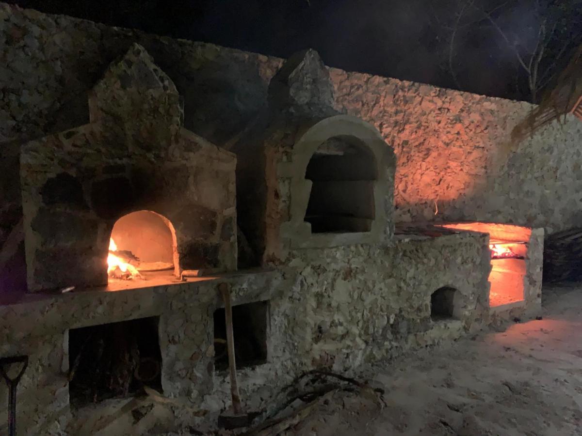 La Casa Del Mexicano Celestun Exterior foto